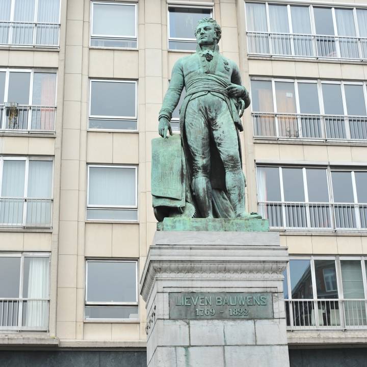 Monument of Lieven Bauwens image