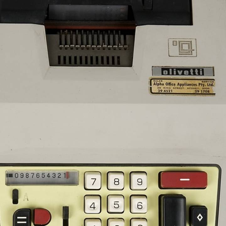 Olivetti Calculator image