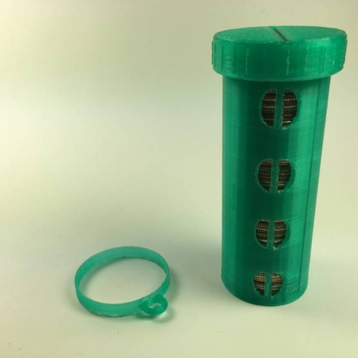 Quarter Holder/Dispenser with Travel Ring image