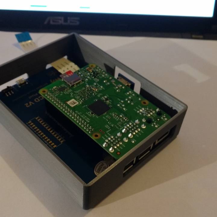 Case for a raspberry pi and Yosoo touch screen image