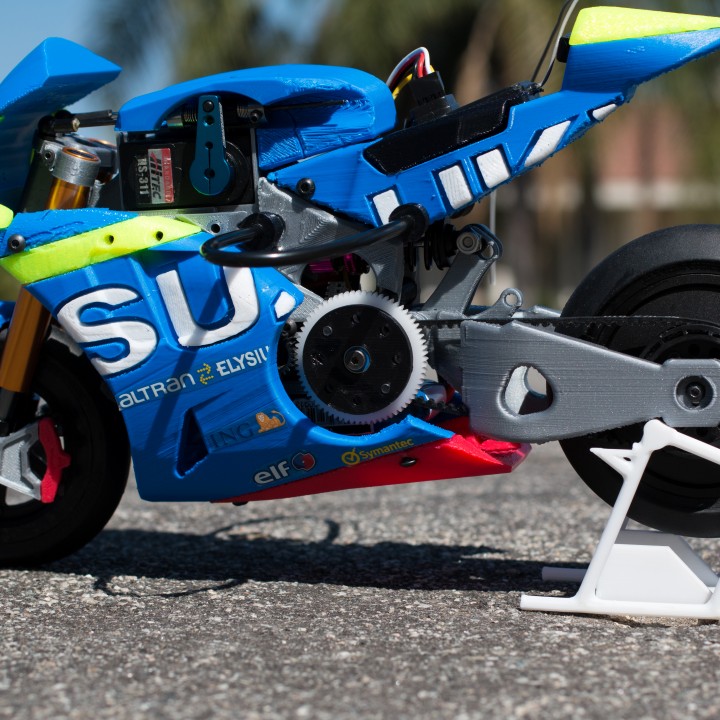 2016 Suzuki GSX-RR 1:8 Racing RC MotoGP Version 2 image