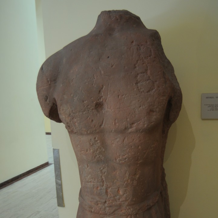 Statue from the temple in El Khereib image