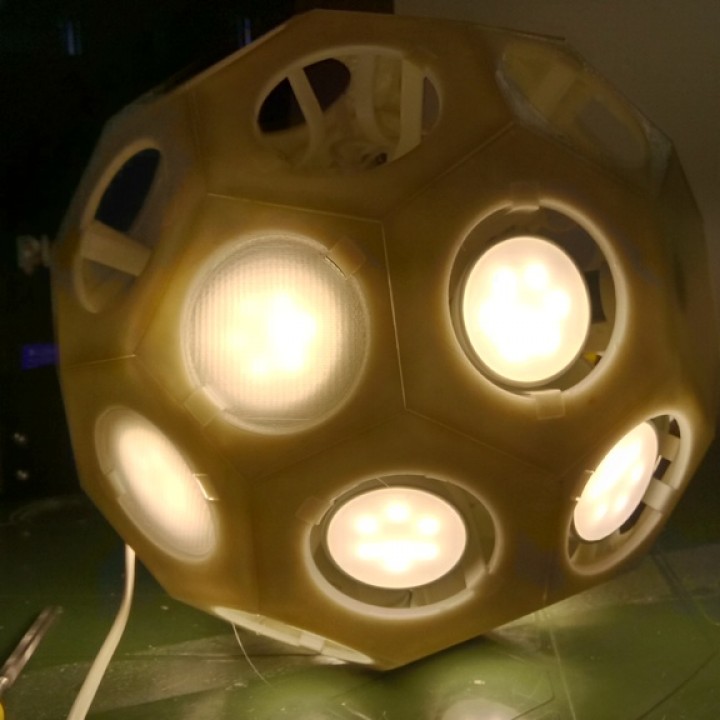 Crystal icosahedron sphere of Atlantis balls image