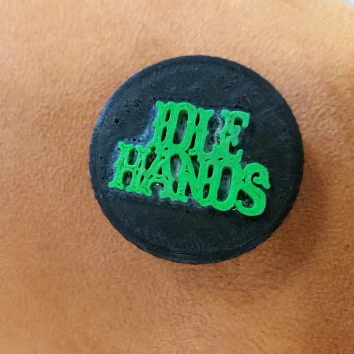 45mm Vinyl adapter Idle Hands image