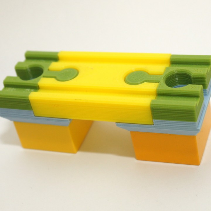 Duplo To Brio Converter Brick - rmx image