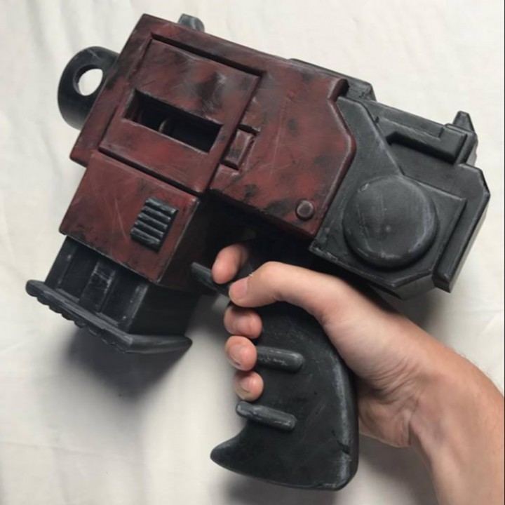 3D Printable Warhammer 40k Bolter Pistol by Nathan Williams