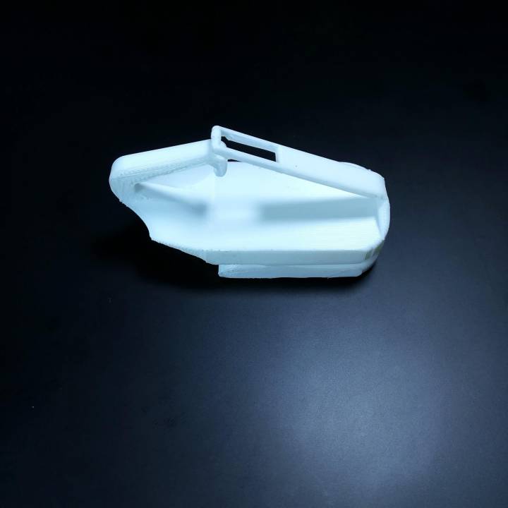 3D Printable Carabiner Belt Clip by Cameron Murphy