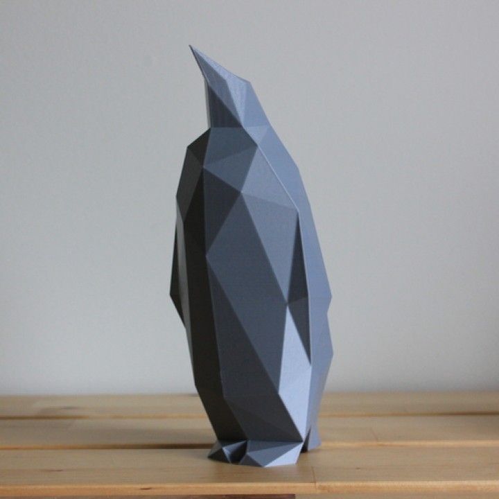 Low Poly Penguin image