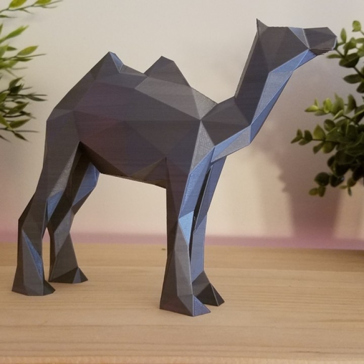 Low Poly Camel image
