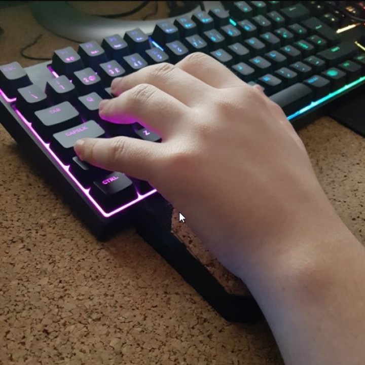 Gaming Keyboard Wrist Rest image