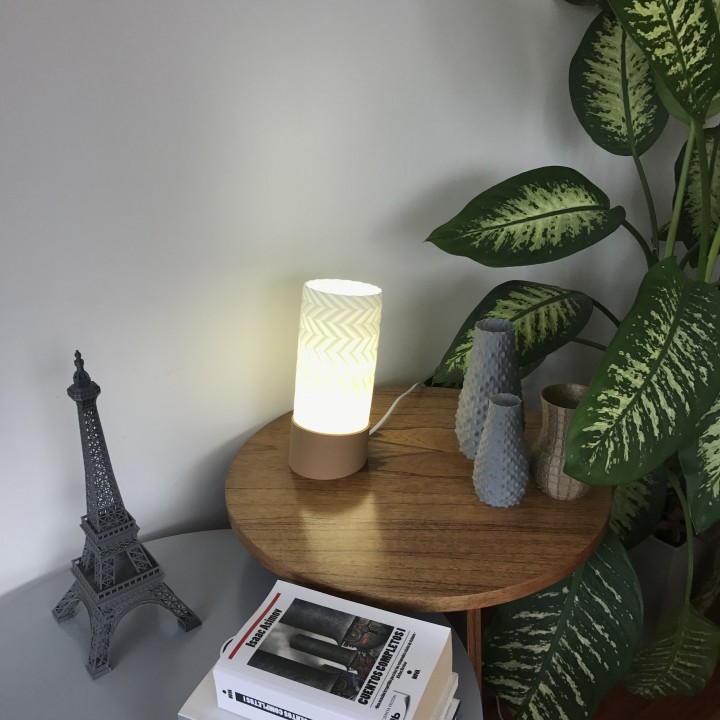 TILT Desktop Lamp image