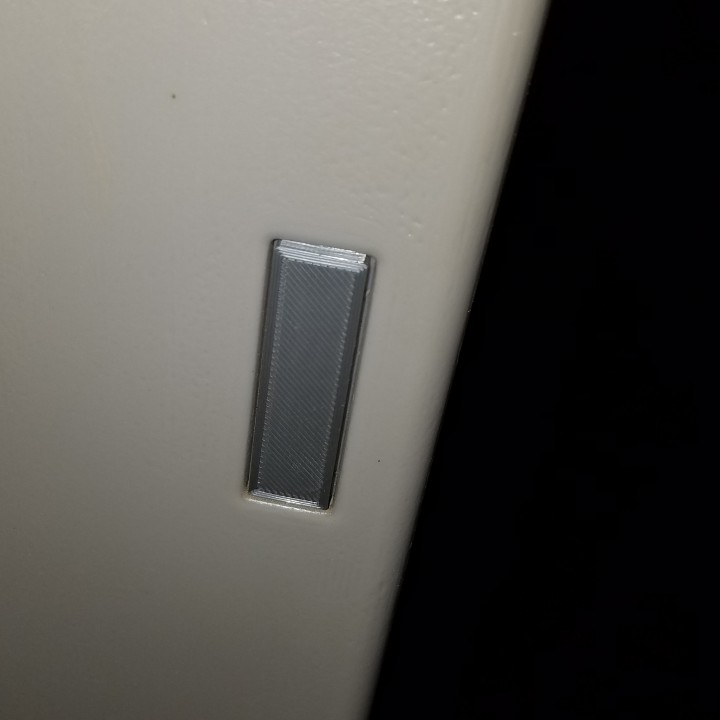 Rubbermaid Shed Latch image