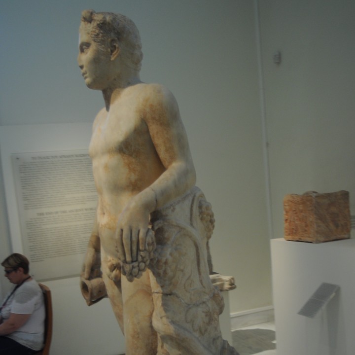 Funerary statue of a youth image