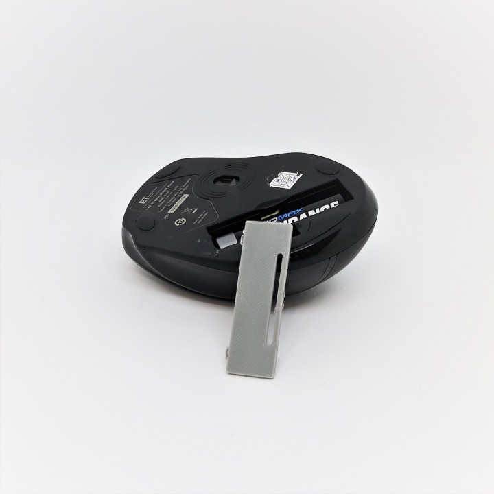 Battery cover for computer mouse image
