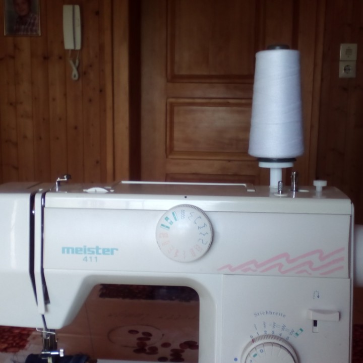 Sewing machine spool holder image