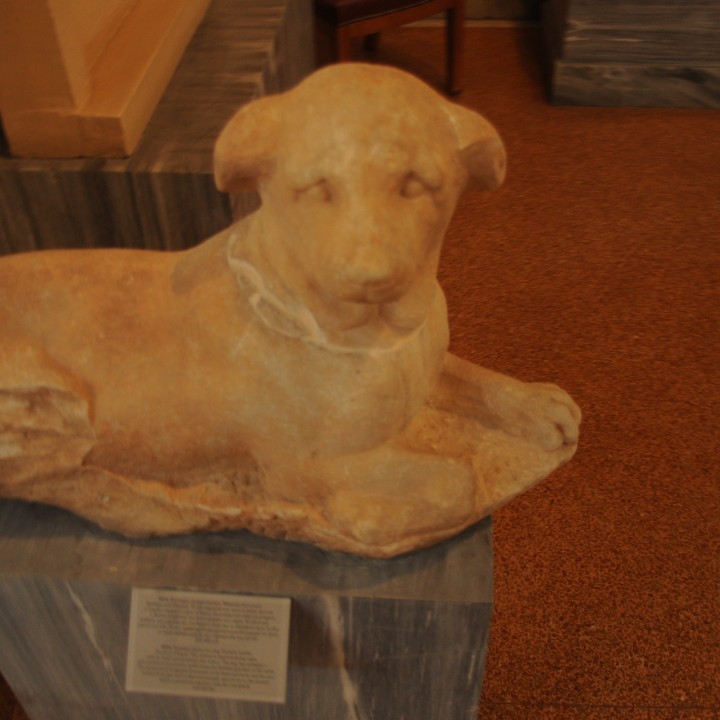 Funerary statue of a dog image