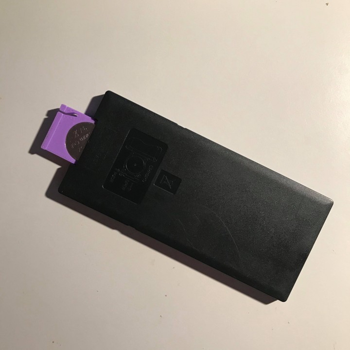 LED controller battery clip image