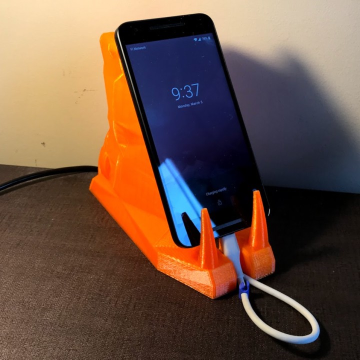 Lo-Fi Fiona Phone Charging Stand image