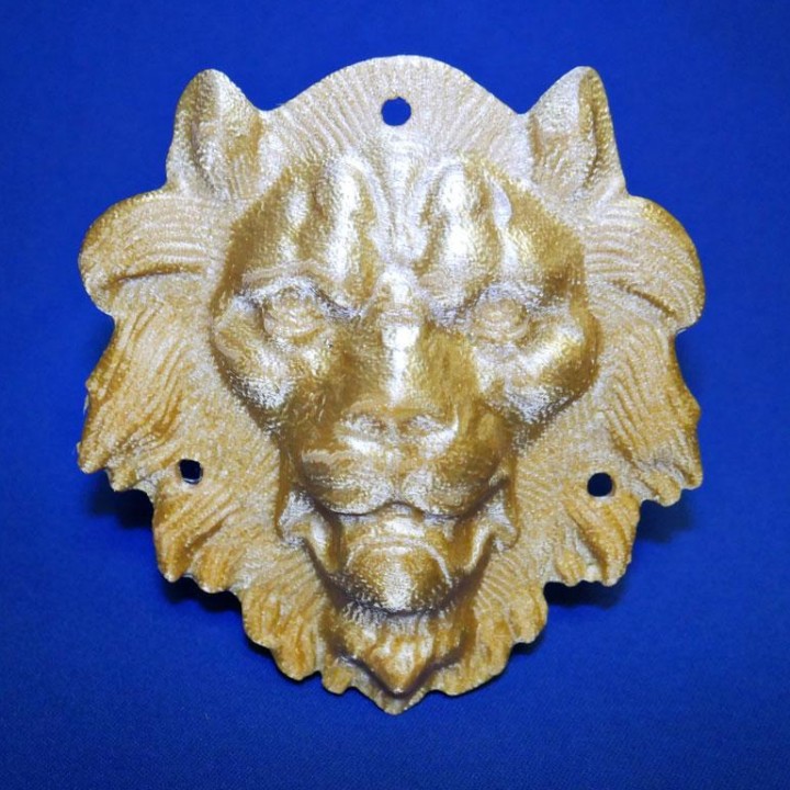 Metal Lion Head 3D Scan image