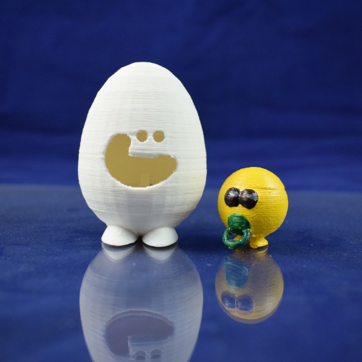 Egg and Yolk image