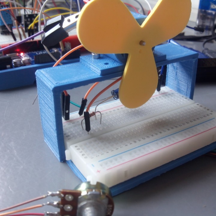 3D Printable DC motor - breadboard mount by Javier Vicen