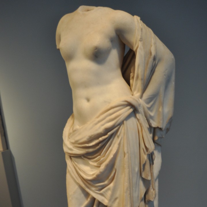 Statue of Venus Marina image