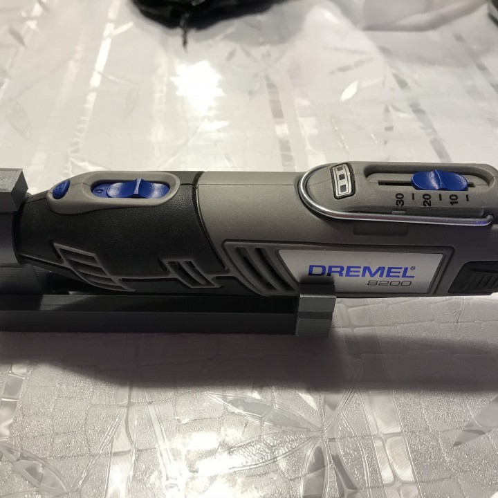 Support Dremel 8200 and other image