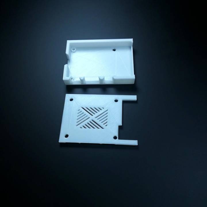 Raspberry Pi 2 Case (minimalistic with ventilation) image