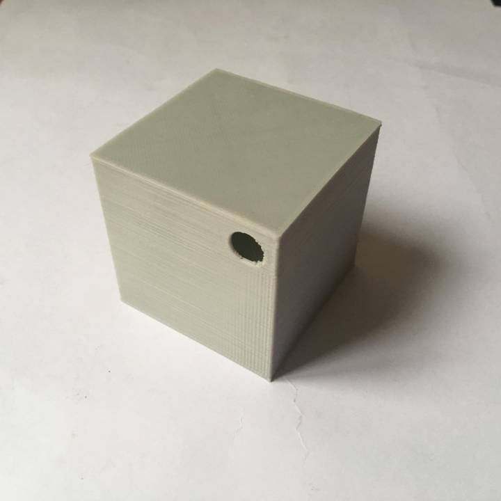 3D Maze Puzzle White image