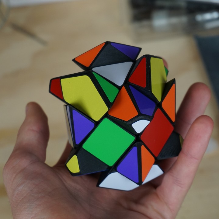 Hexagonal Prism (Twisty Puzzle) image