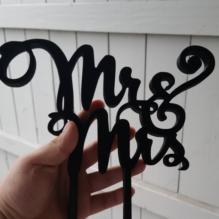 3D Printable Wedding Cake Topper by cesar gil