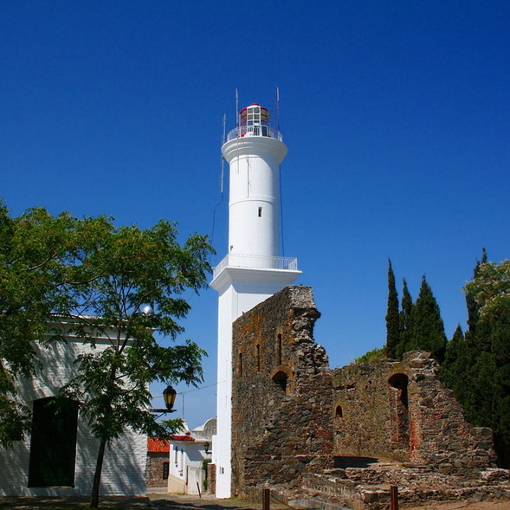Colonia Lighthouse - Uruguay image
