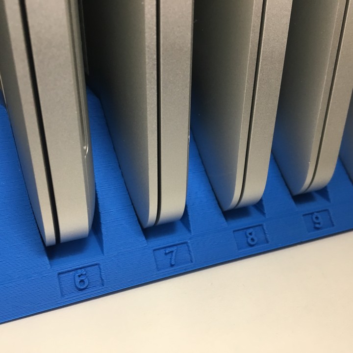 Vertical MacBook Stand image