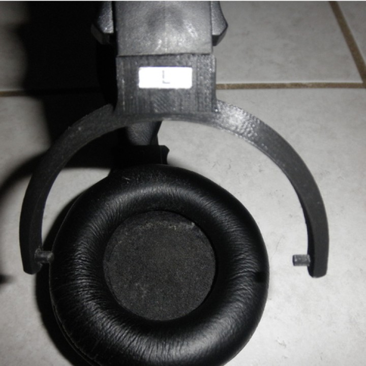 Audio Technica ATH-910 PRO headset earcup holder repair image
