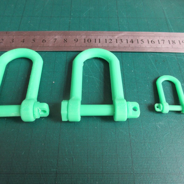 Tank style Tow Hook (Shackle) image