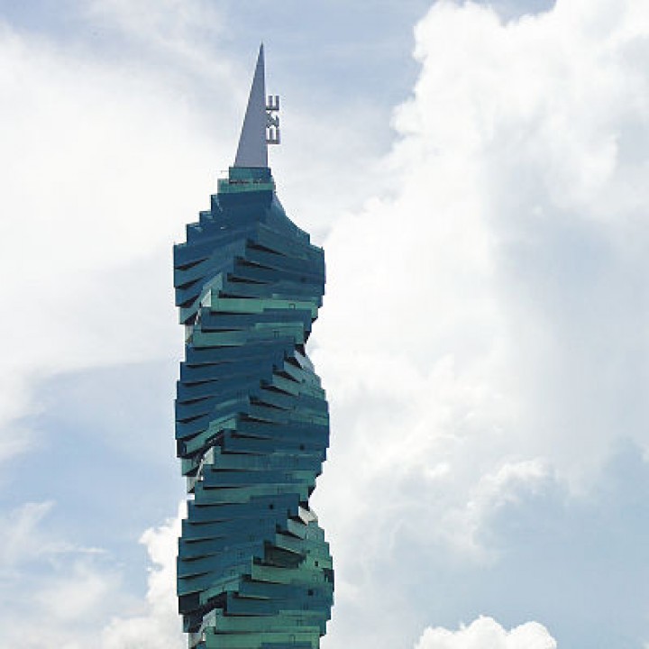 F&F Tower - Panama image