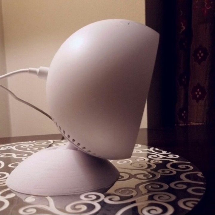 Echo Spot stand image