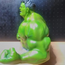 Picture of print of Hulk bust