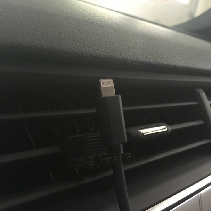 Car Vent Clip Wire Holder image