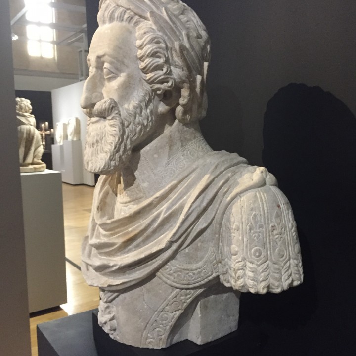 Bust of Henri IV image