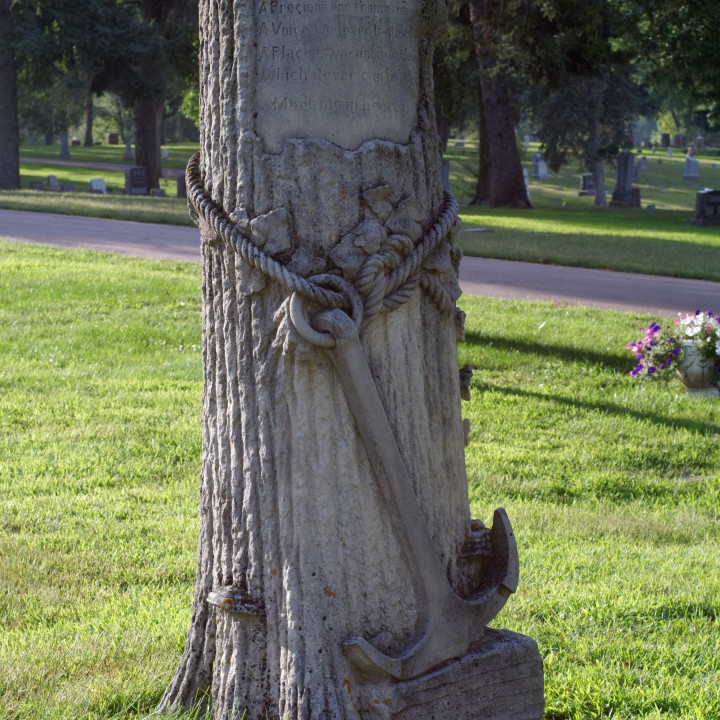 Tree Stump Monument at Mount Pleasant Cemetery image