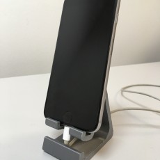 Picture of print of Universal docking station for smartphone and tablet