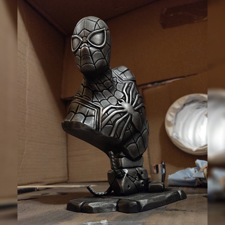 Spider-Man bust image