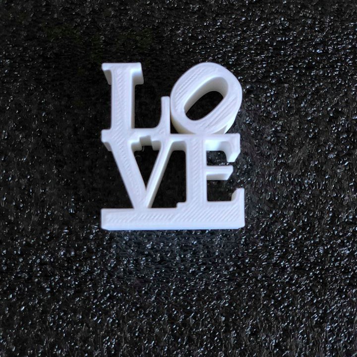 Love Sculpture - New York City image