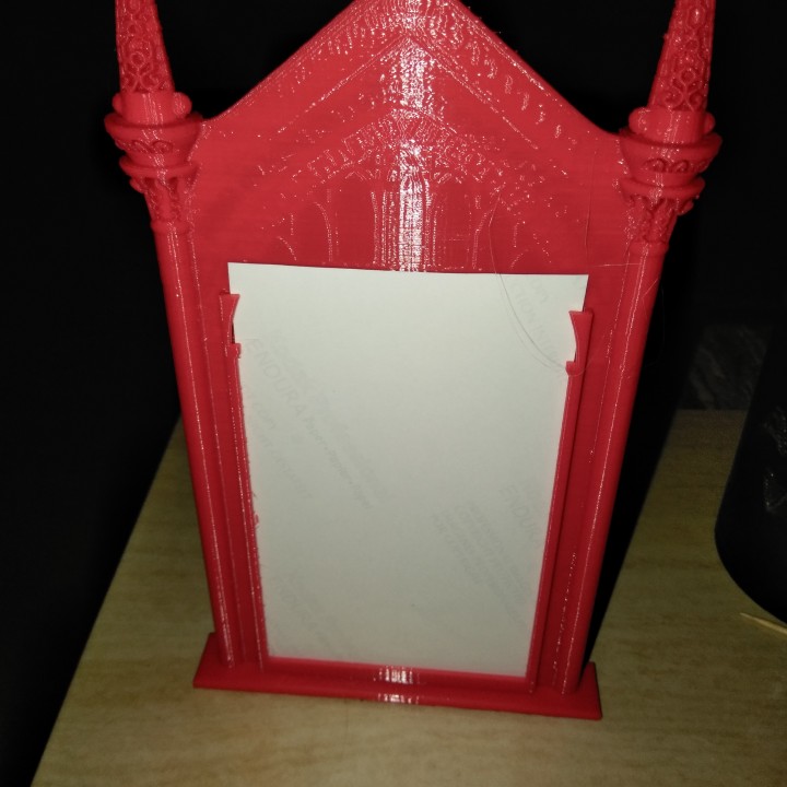 Mirror of Erised picture frame, Harry Potter (no supports) image
