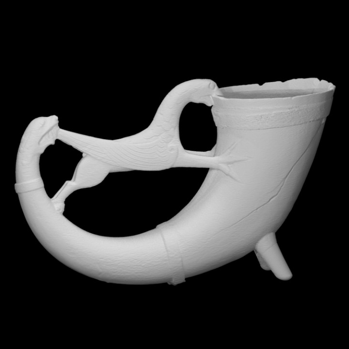 Drinking horn image