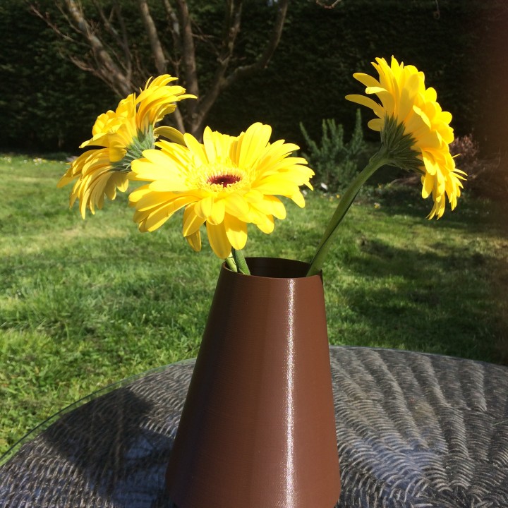Flower vase "GEO" image
