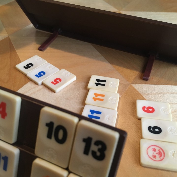 3D Printable Rummikub Tile Holder Tray Replacement Feet by Baschz Leeft