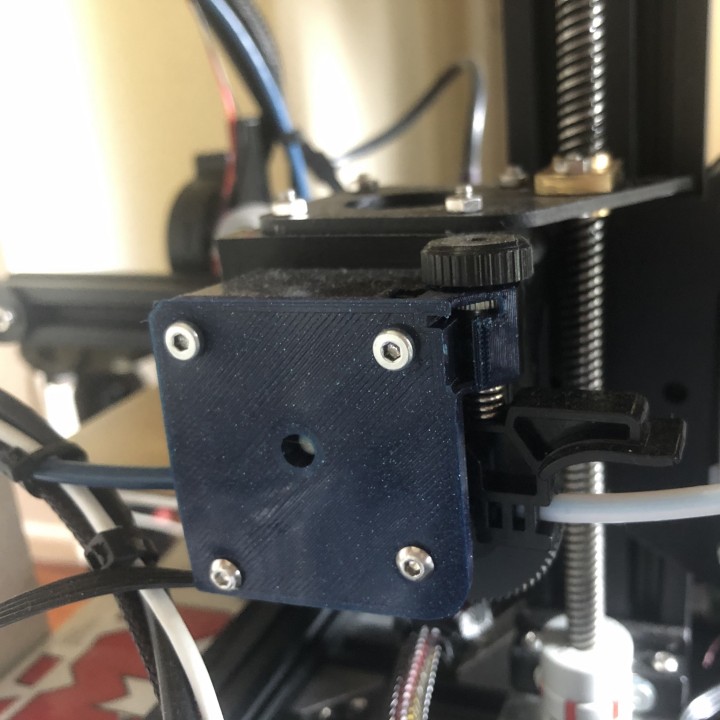 3D Printable Replacement extruder lid by Vincent Groenewold