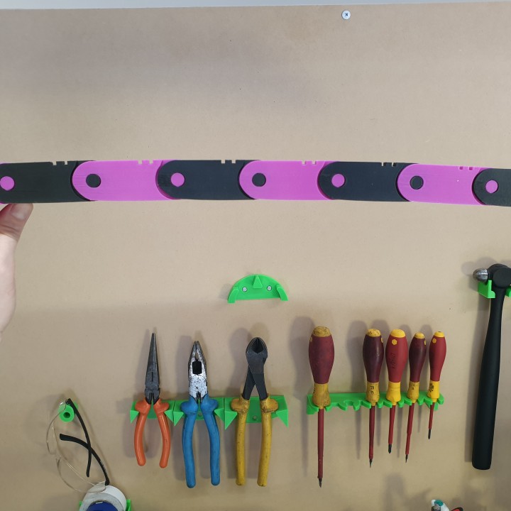 3D Printable Cable Chain / Drag Chain by Brodie Fairhall 3D Printable Cable Chain / Drag Chain by Brodie Fairhall